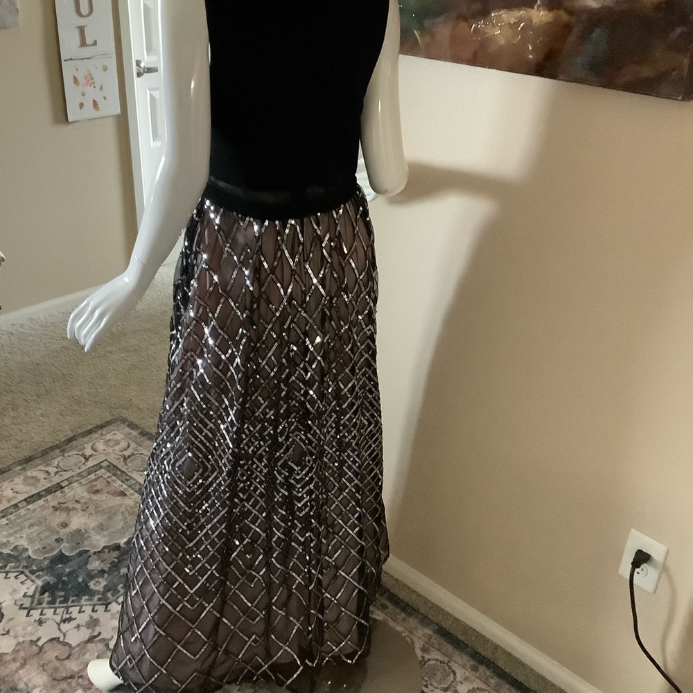 TLC Say Yes to the Prom Elegant Black and Silver Women's Maxi Dress - Picture 8 of 13